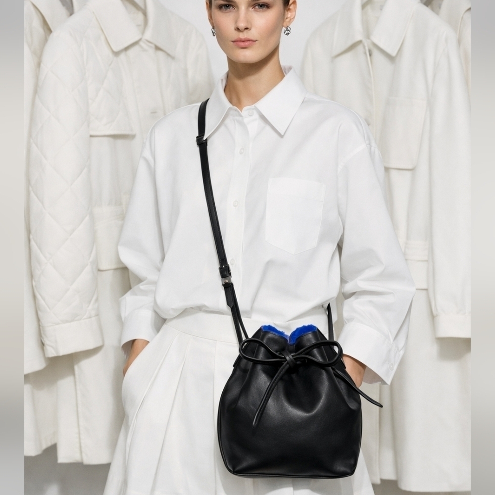 Polo Ralph Lauren Mini Leather Bucket Bag Women's Black “sample”